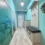 Sea Breeze - Super Center 아파트